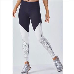 Fabletics Brogan legging
